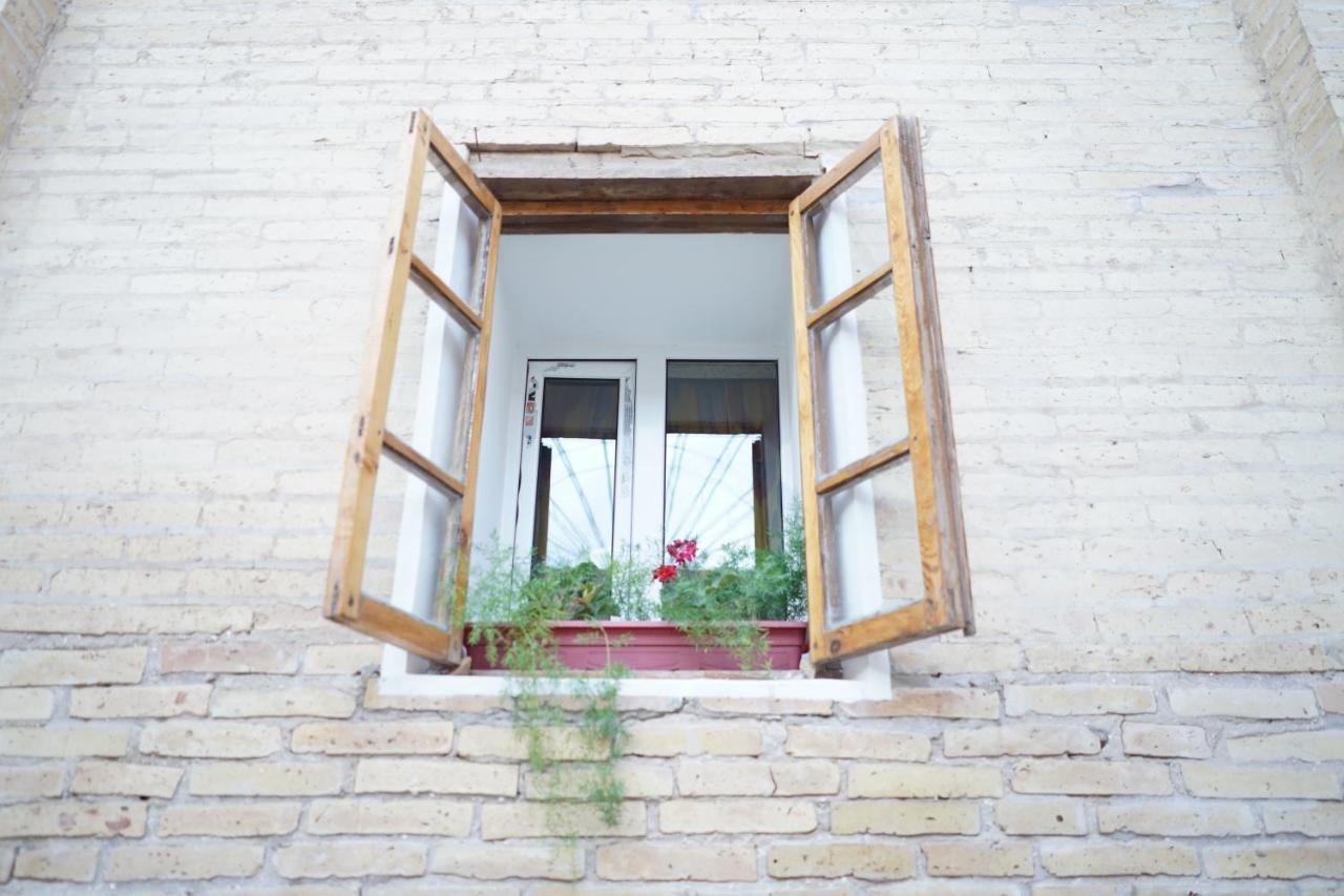 Carousel Hotel Хива Екстериор снимка